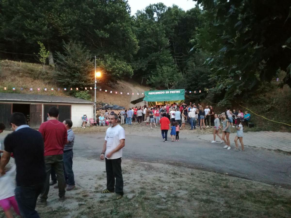Gasthaus Casa Bell Manzanedo de Valdueza Exterior foto